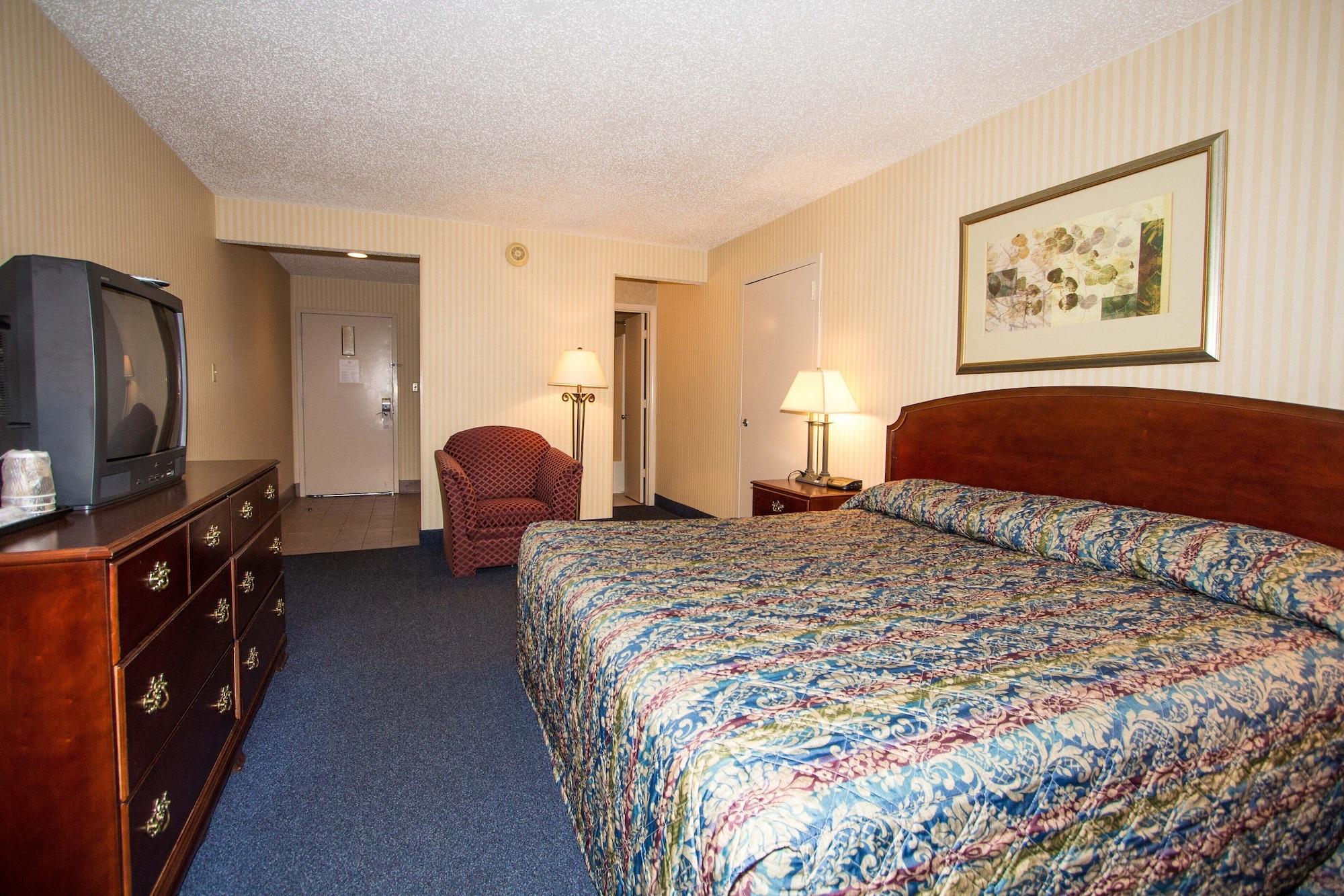 Red Roof Inn & Suites Newport News Kültér fotó