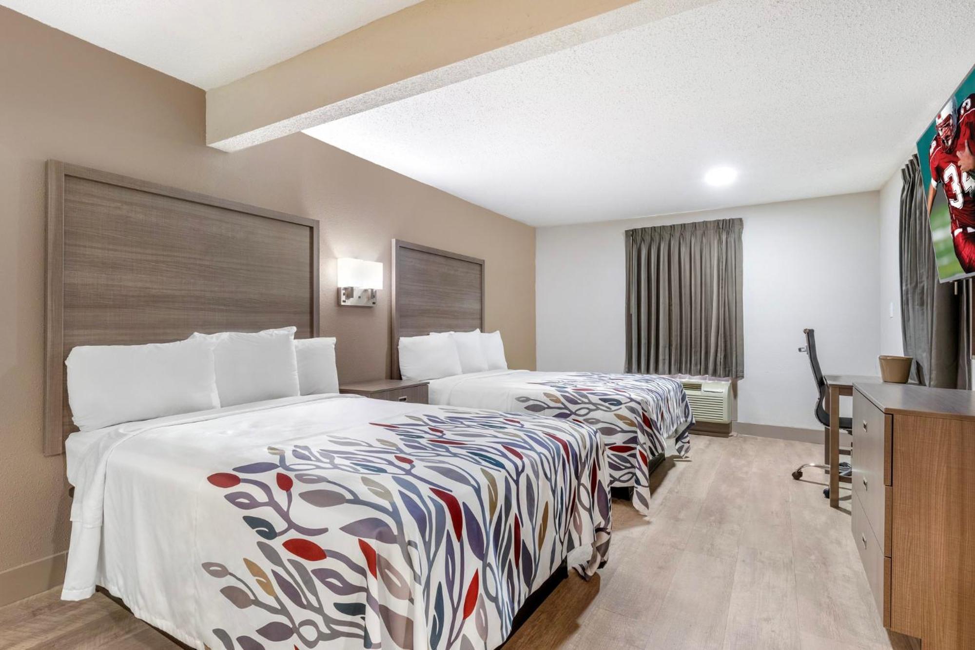 Red Roof Inn & Suites Newport News Kültér fotó