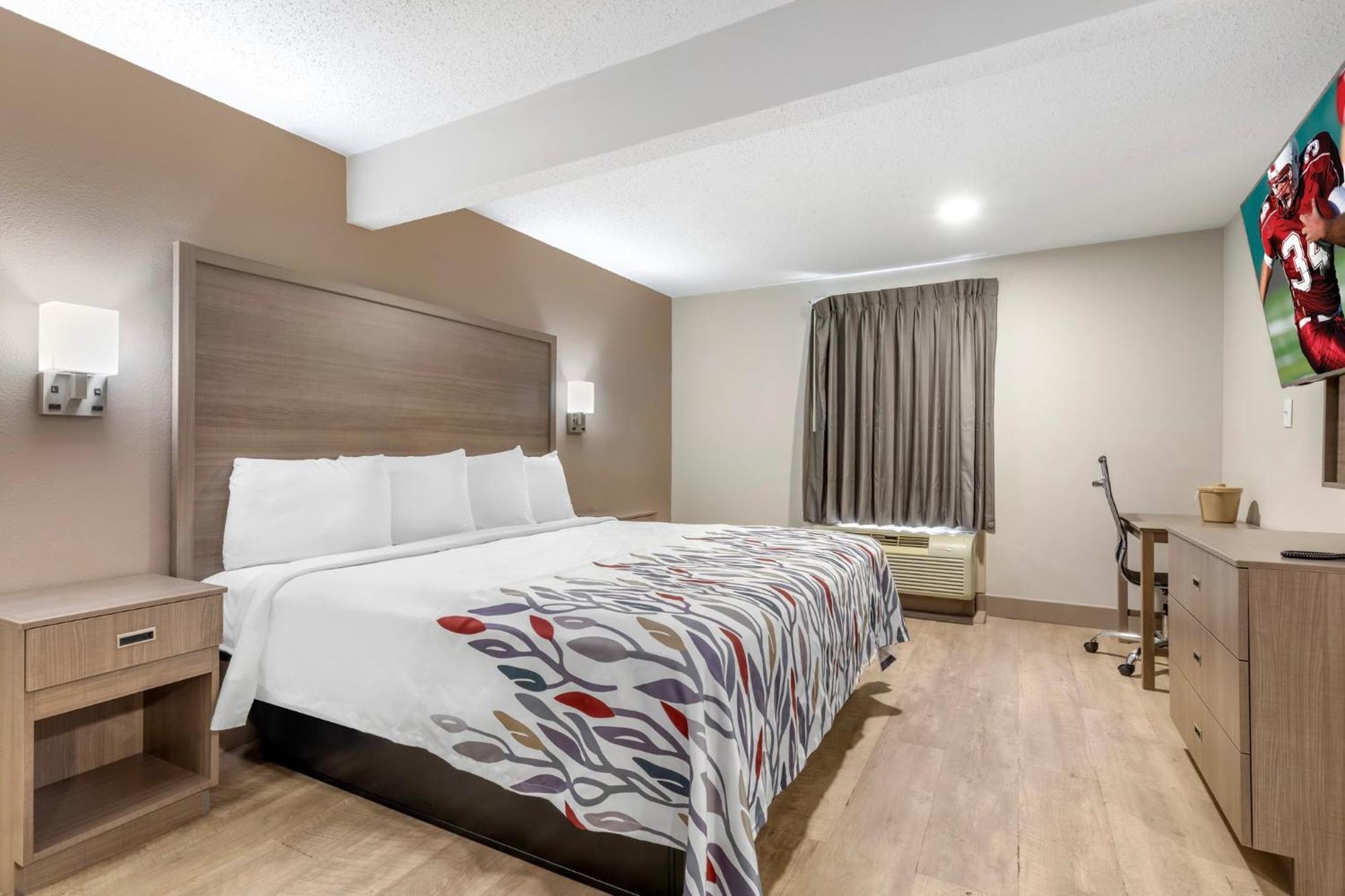 Red Roof Inn & Suites Newport News Kültér fotó